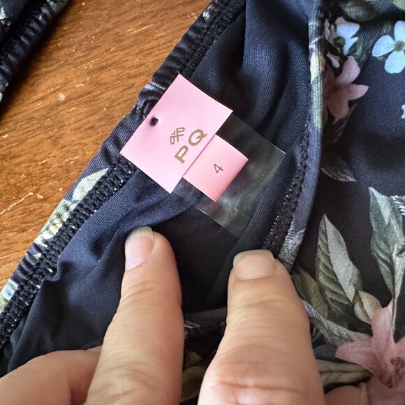 PQ SWIM KIDS {NWT} Gasparilla Flutter Bikini | 4 | black floral - Picture 4 of 5